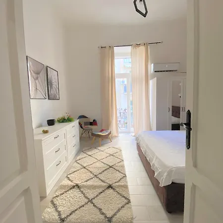 L' Del Mare Bari